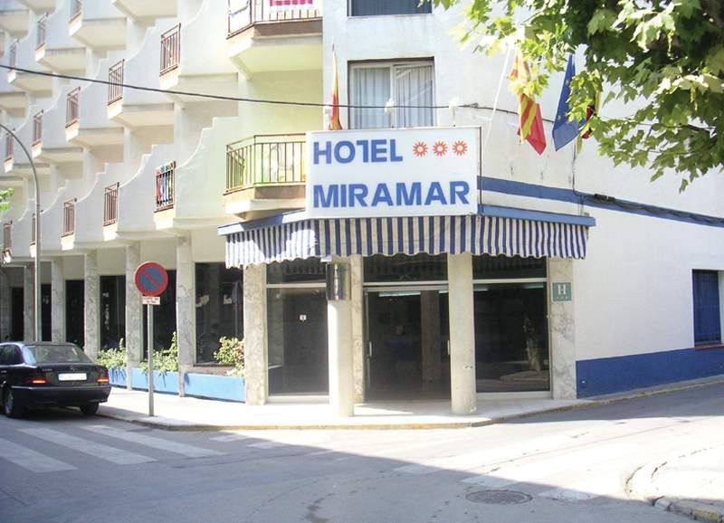 Hotel 4R Miramar Calafell Exterior foto